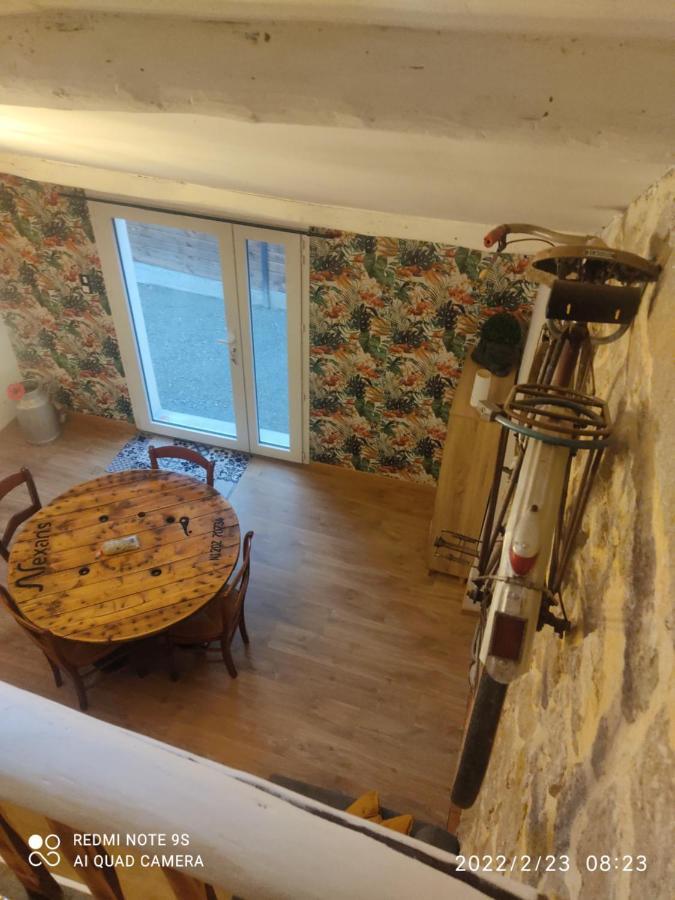 Petite Maison De Caractere 4 Ou Personnes Ла-Тюрбаль Екстер'єр фото